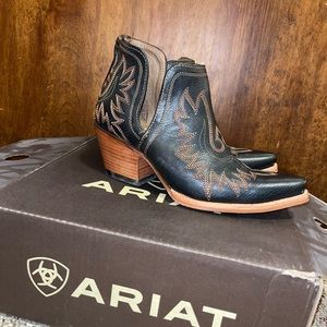 Ariat Ankle Dixon boot